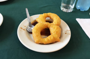 ペルーのスイーツ「ピカロネス」