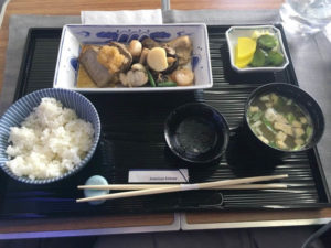 ビジネスクラス日本食のメイン