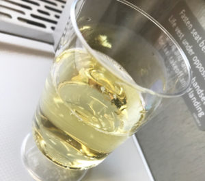ビジネスクラスのウェルカムドリンク