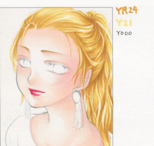 赤みとツヤ感がある金髪