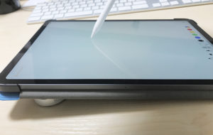 iPadで絵を描くときにスタンドで傾斜をつける